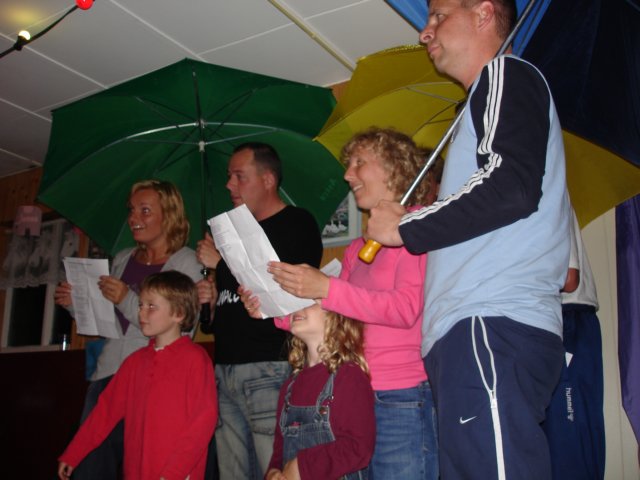 2006HWK 120.jpg